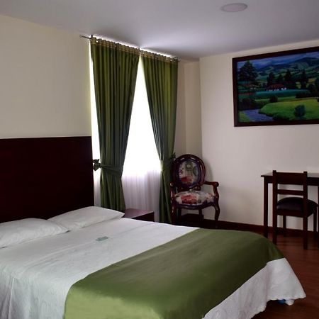 Hotel Nubes Verdes イピアレス エクステリア 写真